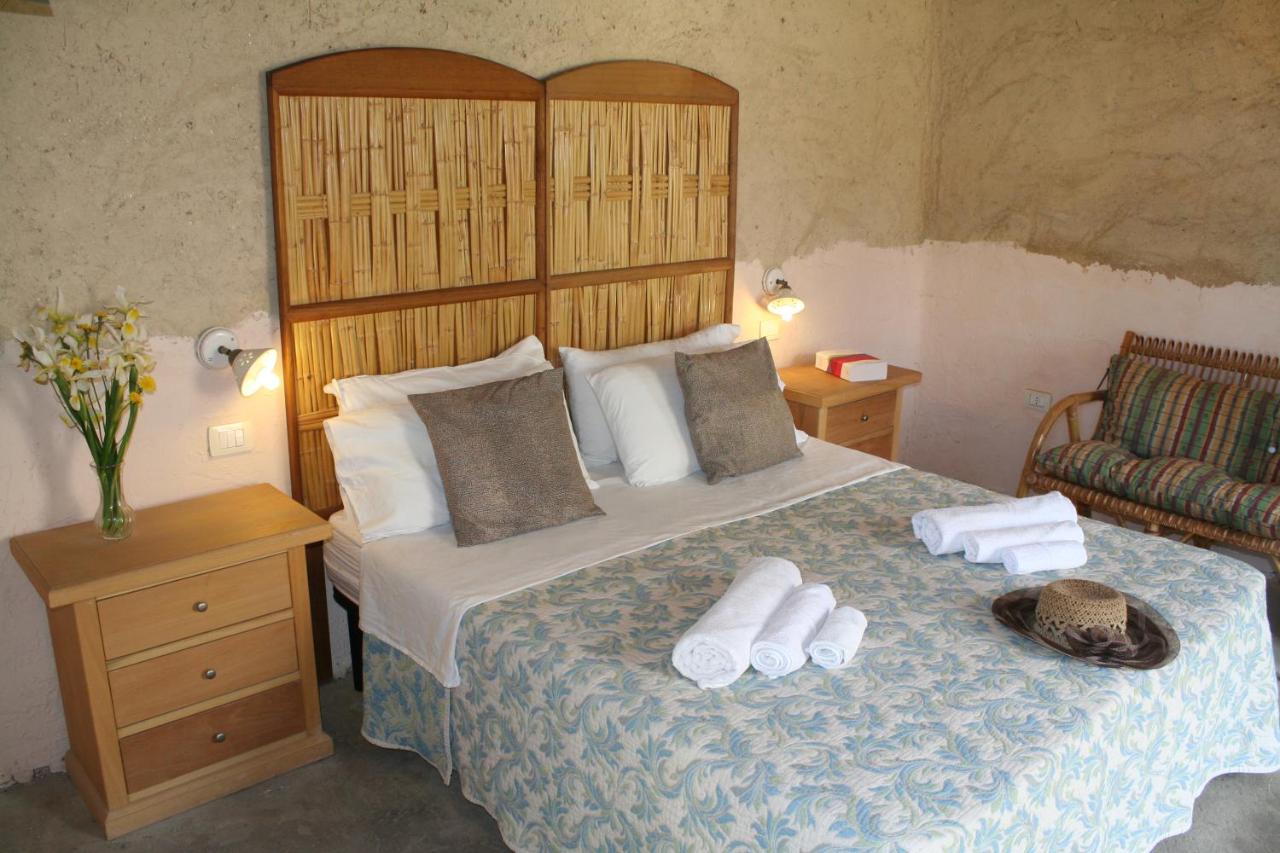 Il Canto Di Kokopelli Country Houses Brattiro Екстериор снимка
